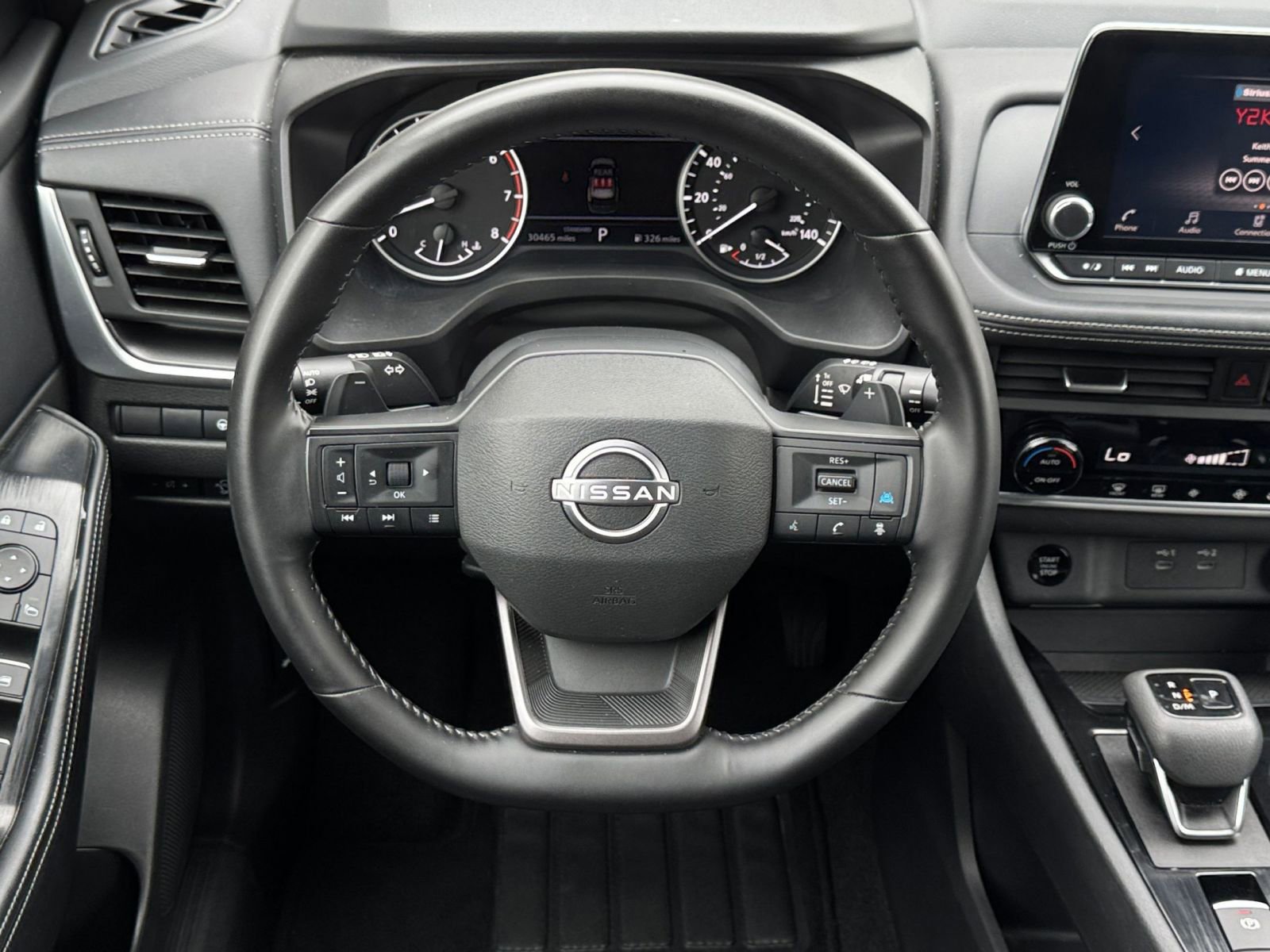 Used 2025 Nissan Rogue SV FWD image 30