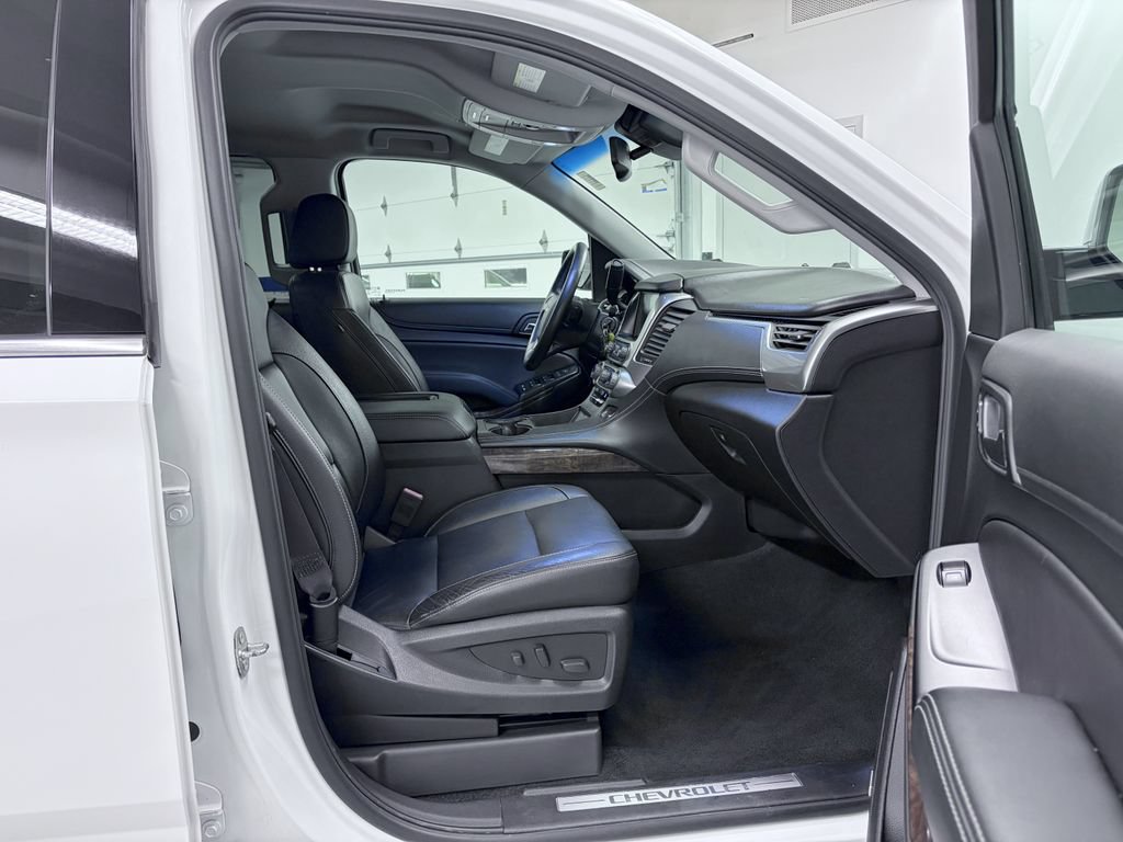 Used 2018 Chevrolet Tahoe LT AWD/4WD image 17