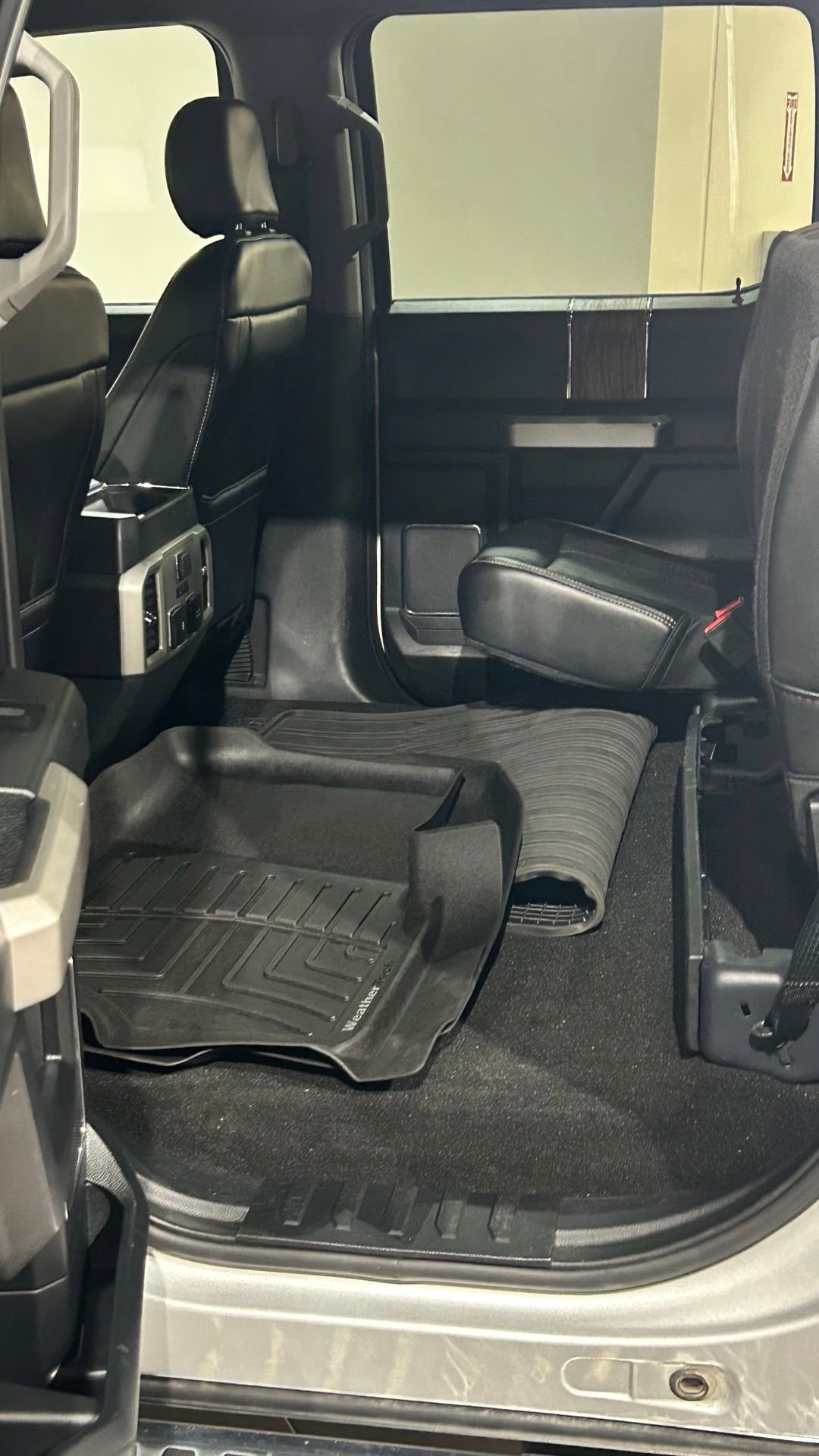Used 2019 Ford F150 Lariat w/ Equipment Group 502A Luxury AWD/4WD image 51