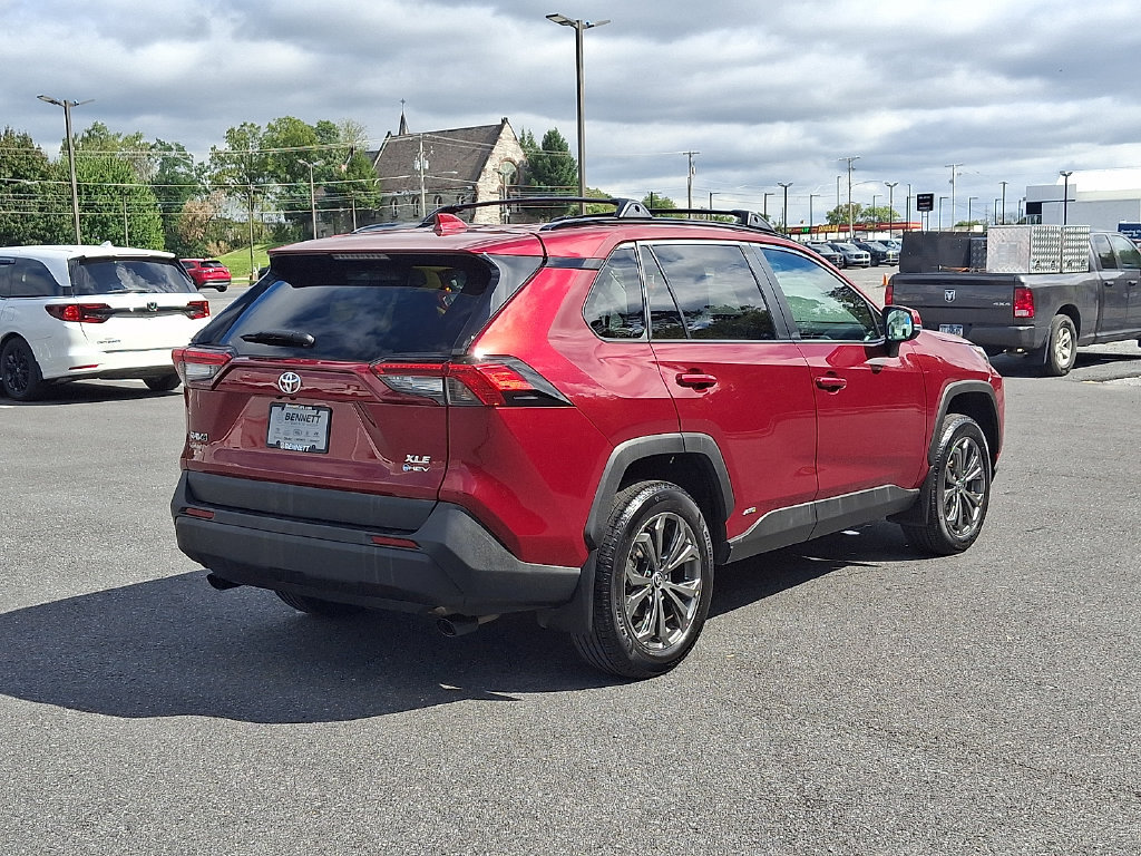 Used 2025 Toyota RAV4 XLE Premium w/ Weather Package AWD/4WD image 6