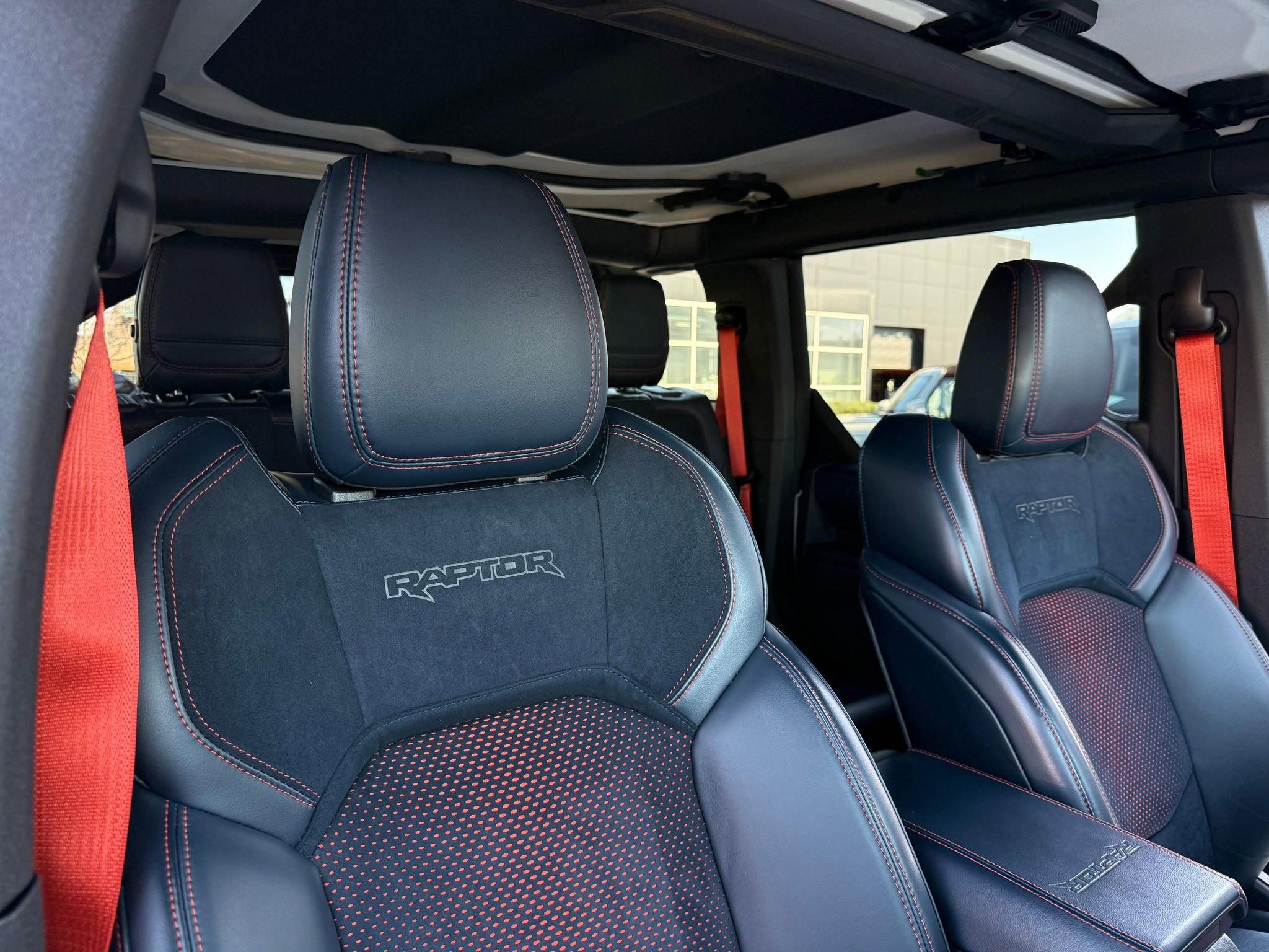 Used 2024 Ford Bronco Raptor image 31