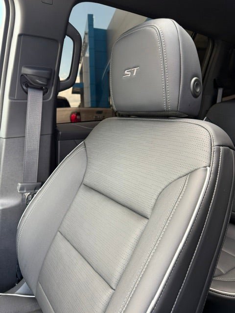 Used 2026 Buick Enclave Sport Touring w/ Power Package FWD image 14
