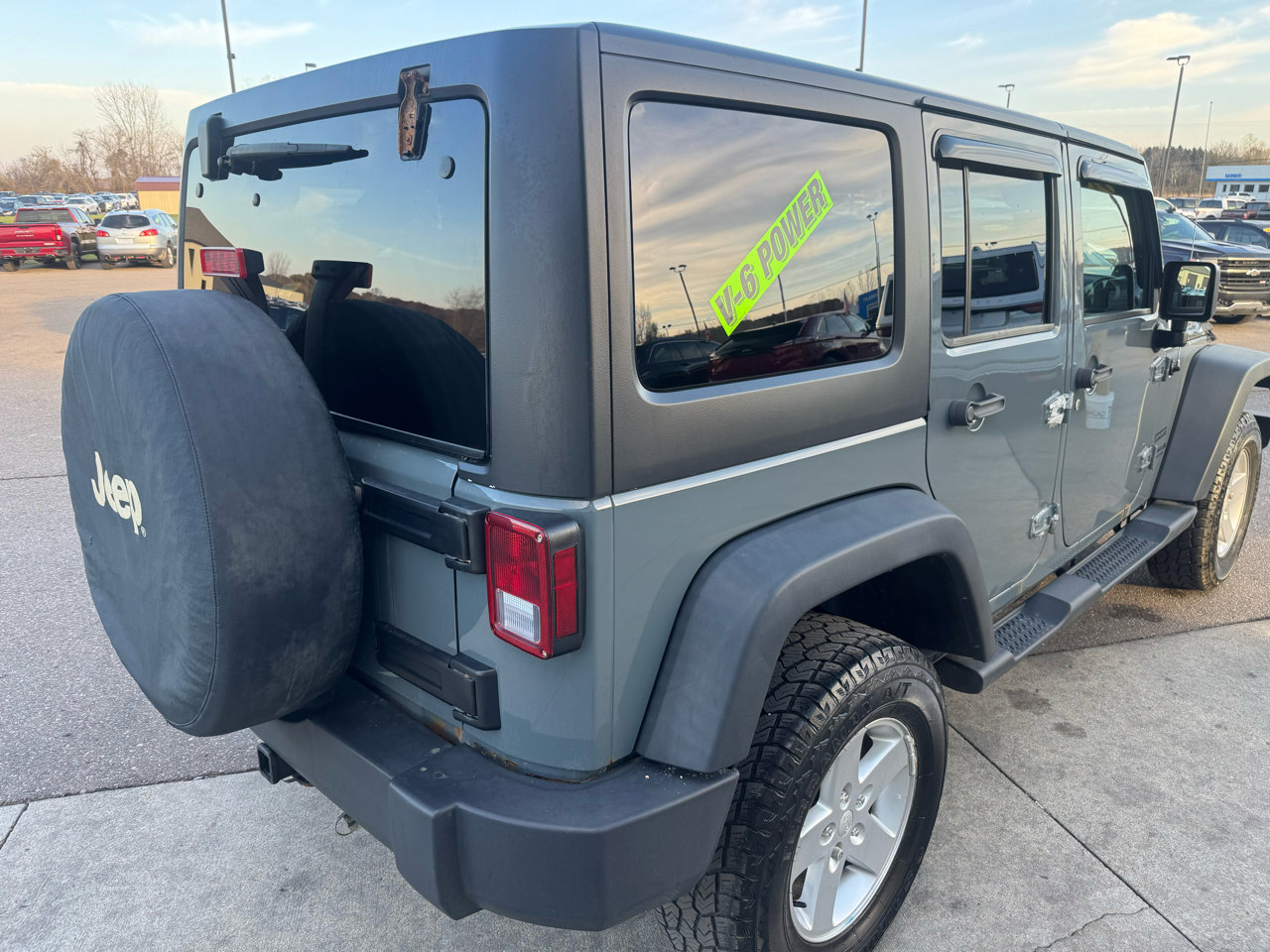 Used 2014 Jeep Wrangler Unlimited Sport w/ Dual Top Group image 5