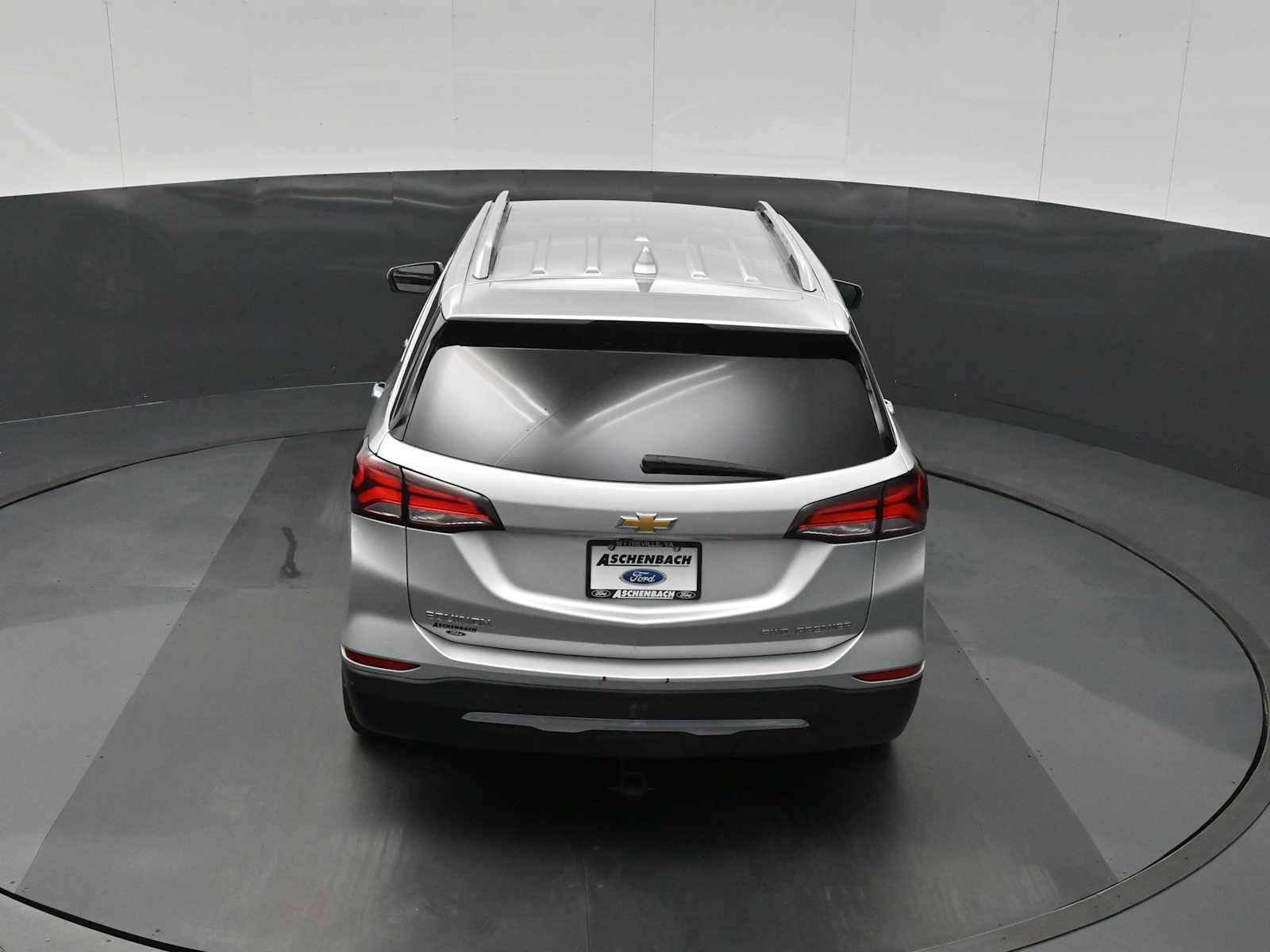 Used 2022 Chevrolet Equinox Premier AWD/4WD image 25