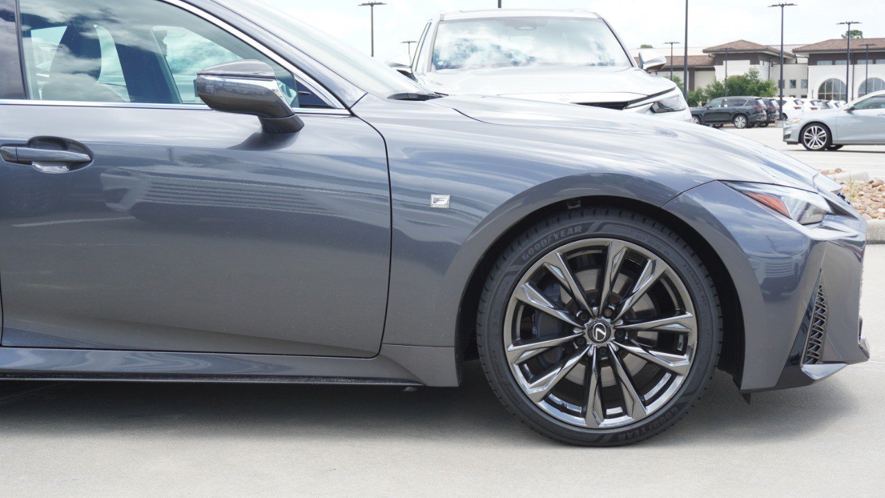 Certified 2023 Lexus IS 350 F Sport w/ Memory Package RWD image 9