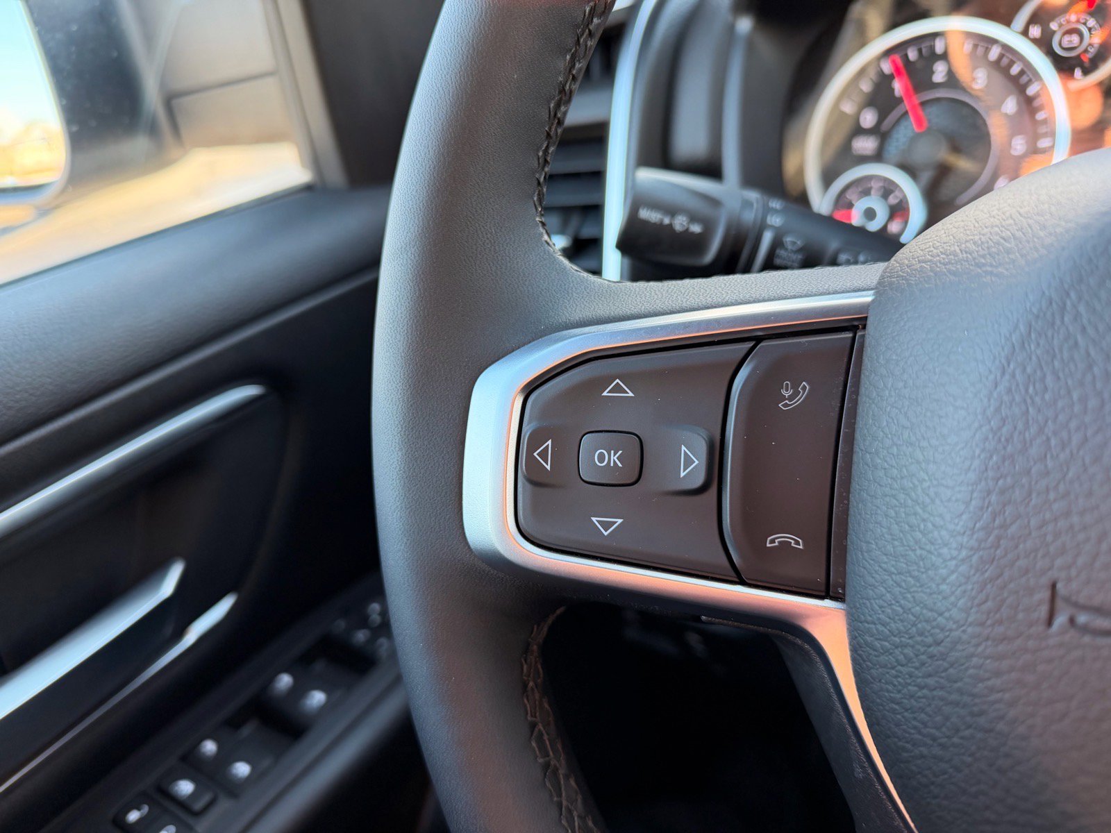 Used 2025 RAM 1500 Big Horn image 13