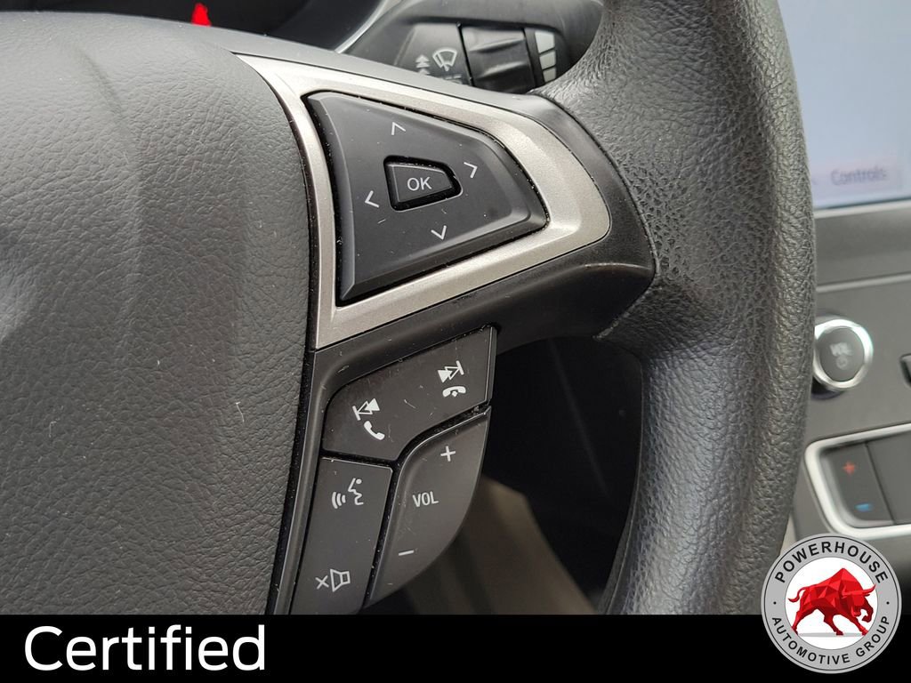 Used 2020 Ford Fusion SE FWD image 29