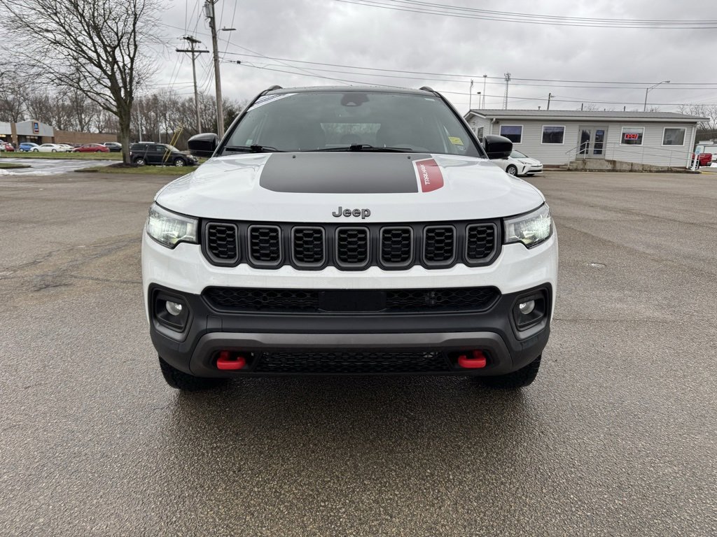 Used 2024 Jeep Compass Trailhawk w/ Sun and Sound Group image 9