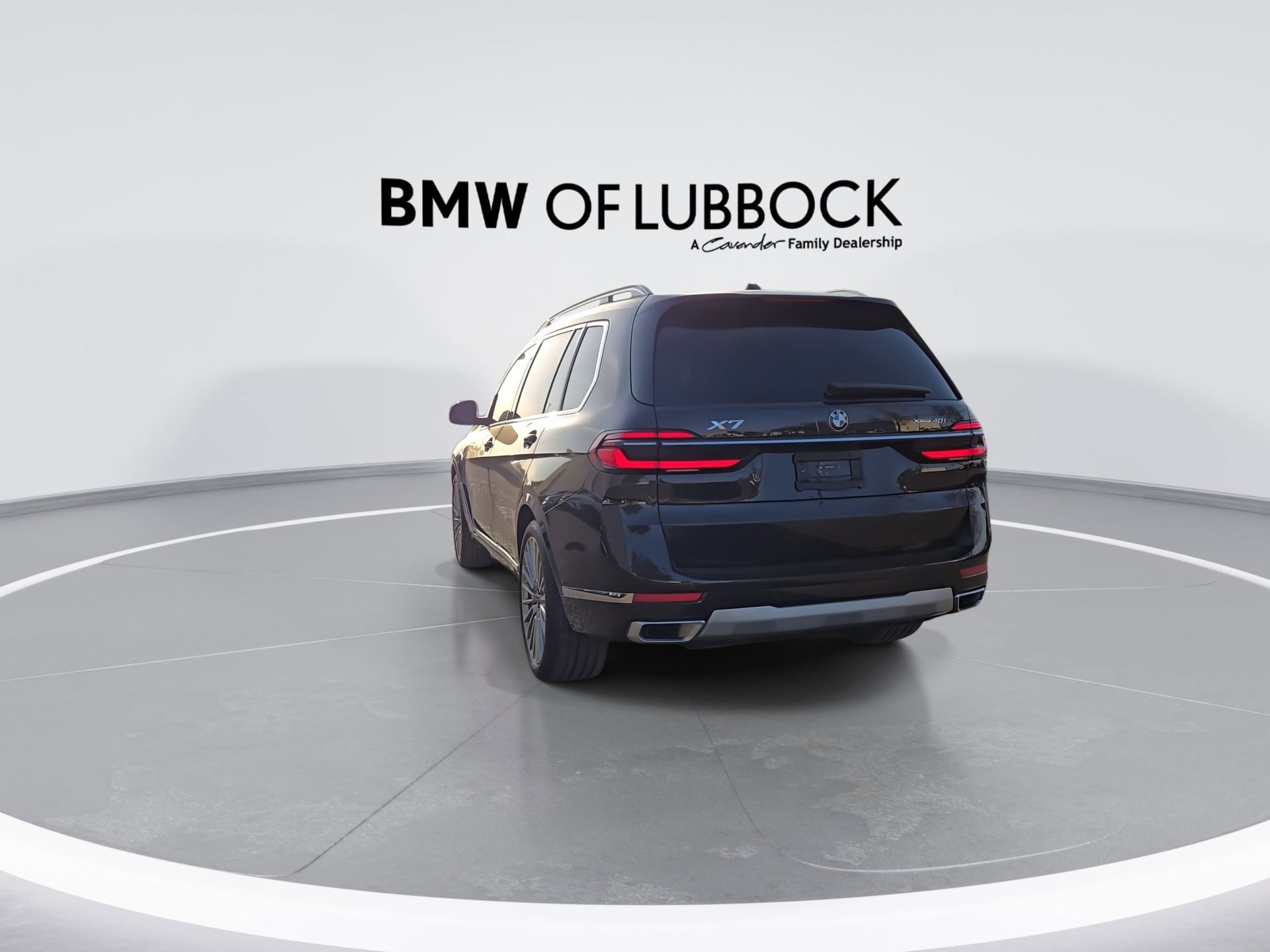 Certified 2026 BMW X7 xDrive40i w/ Executive Package image 7