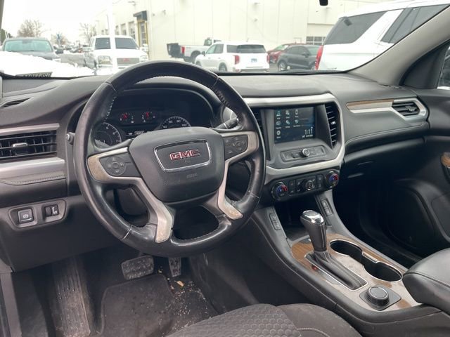 Used 2019 GMC Acadia SLE image 12