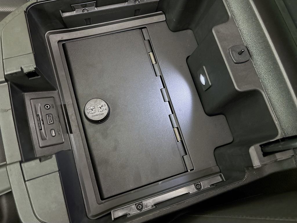 Used 2023 GMC Sierra 3500 AT4 w/ AT4 Premium Plus Package image 40