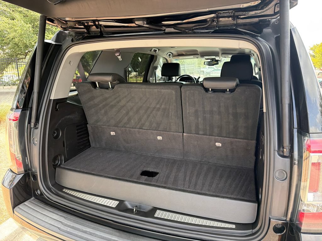 Used 2017 GMC Yukon SLT w/ HD Trailering Package RWD image 42