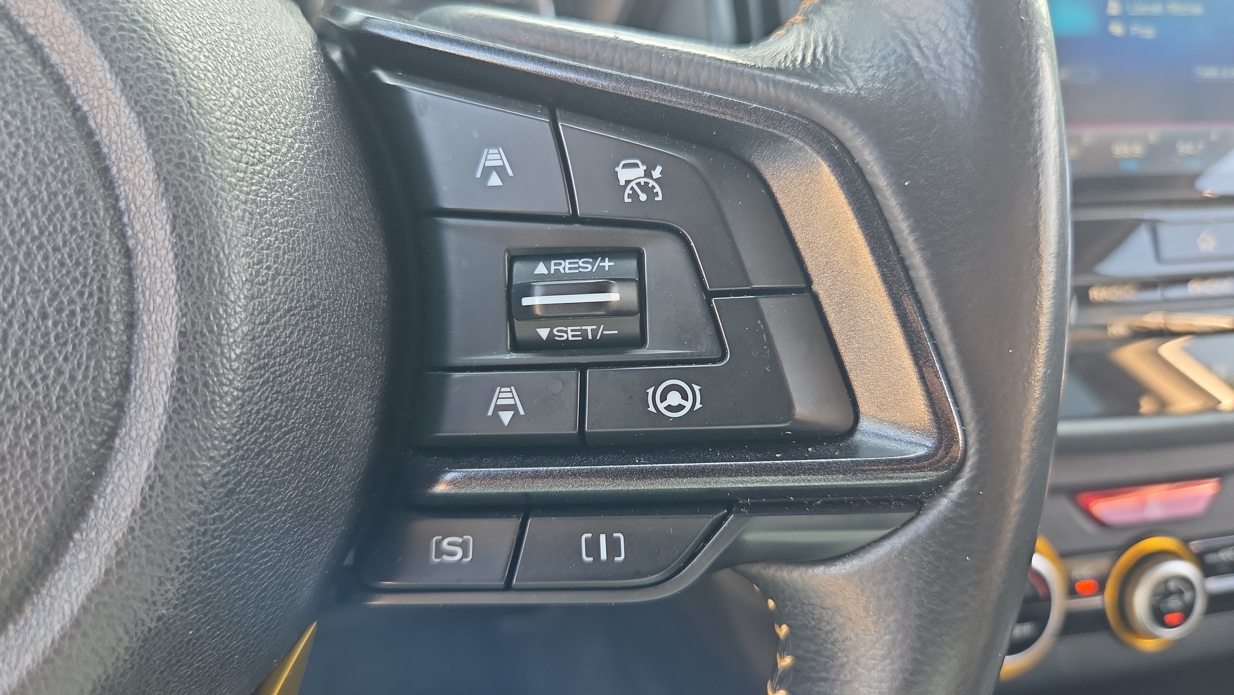 Used 2022 Subaru Crosstrek 2.5i Sport w/ Moonroof Package AWD/4WD image 25