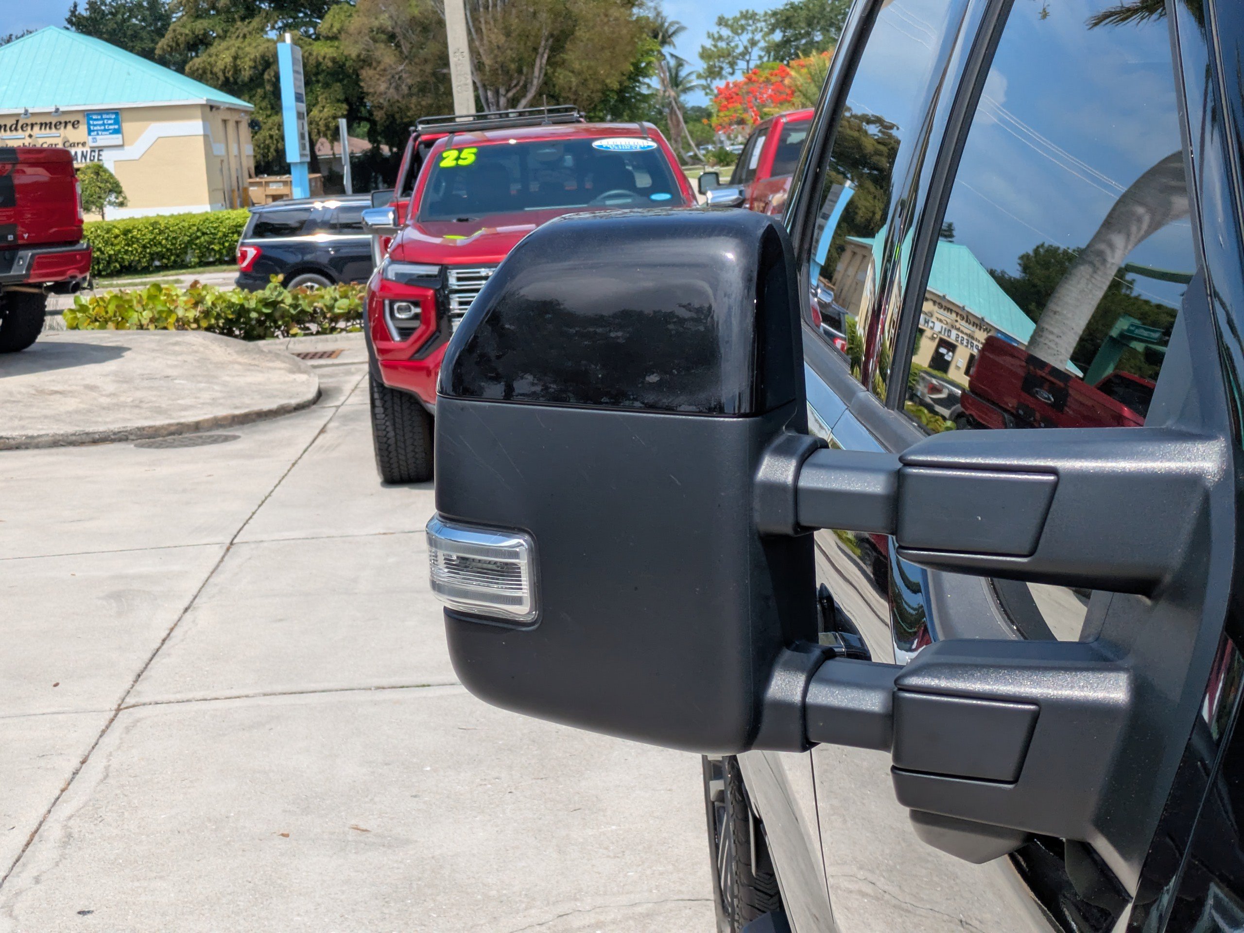 Certified 2023 Ford F150 Lariat AWD/4WD image 10