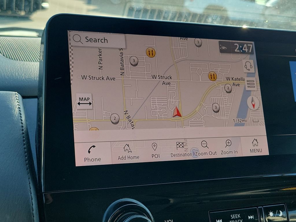 Used 2024 Nissan Armada SV image 9