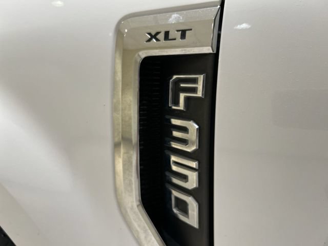 Certified 2018 Ford F350 XLT AWD/4WD image 24
