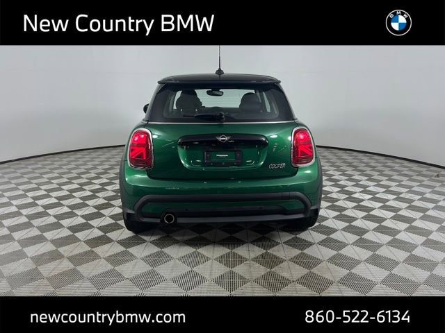 Used 2023 MINI Cooper 2-Door Hardtop image 6