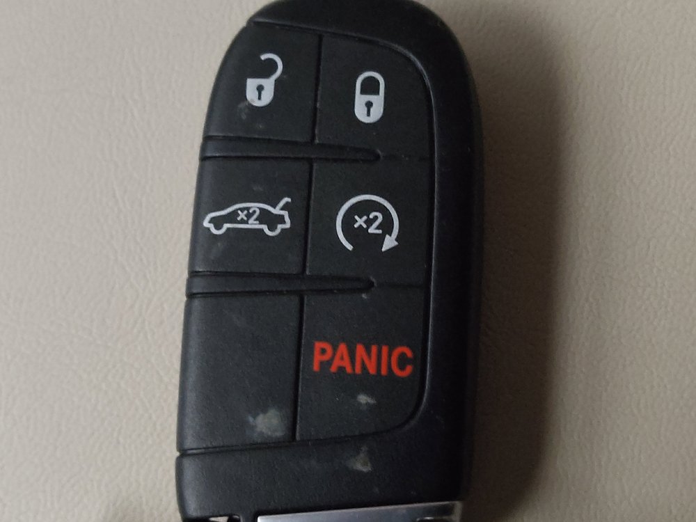 Used 2015 Chrysler 200 C FWD image 32