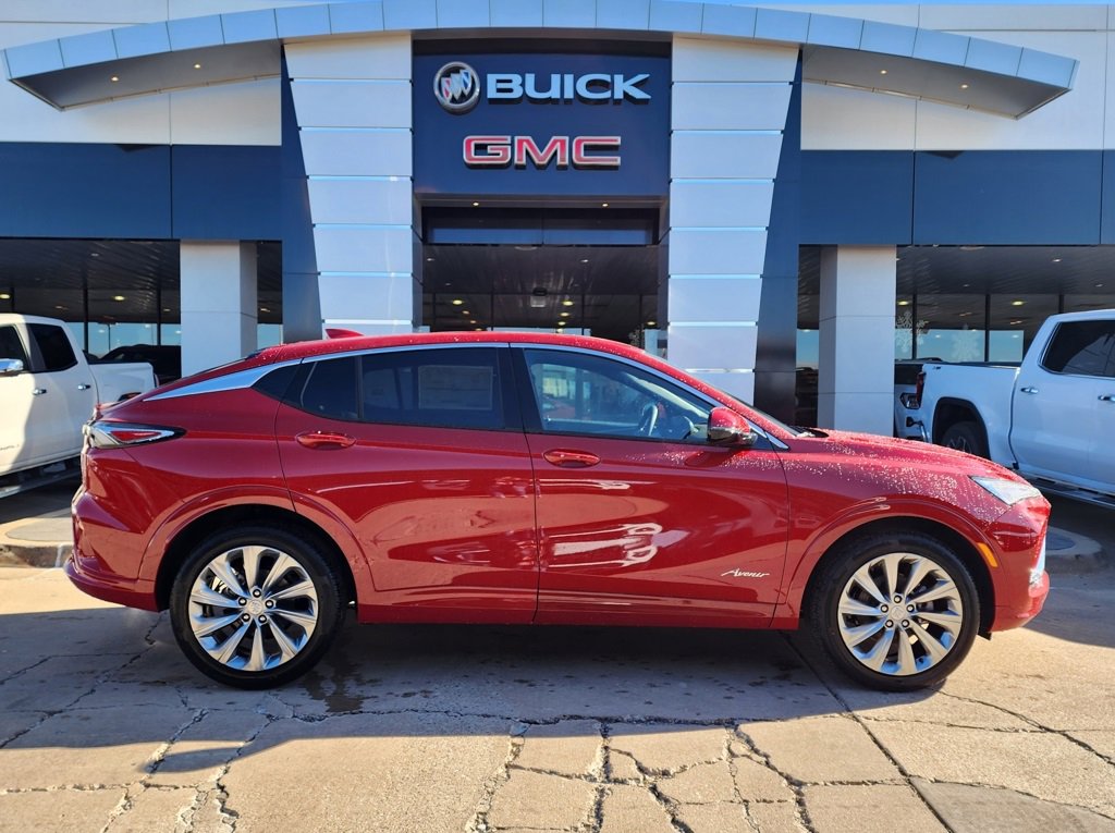 New 2026 Buick Envista Avenir image 3
