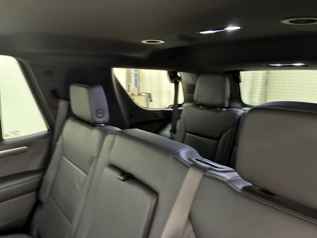 Certified 2025 Chevrolet Tahoe LT AWD/4WD image 18