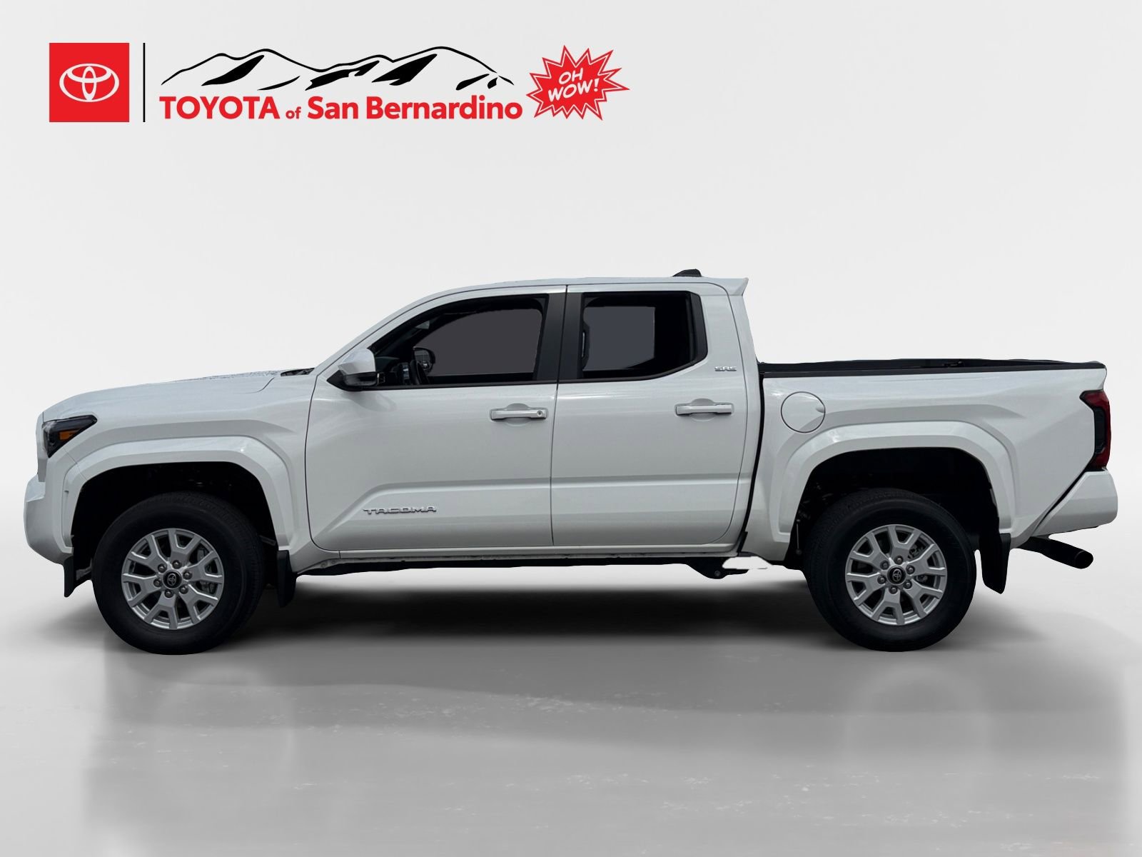 Certified 2025 Toyota Tacoma SR5 RWD image 2