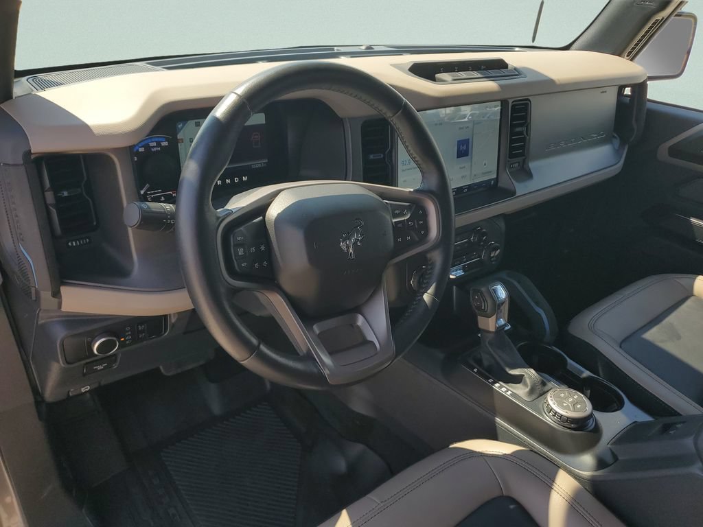 Used 2024 Ford Bronco Wildtrak AWD/4WD image 11
