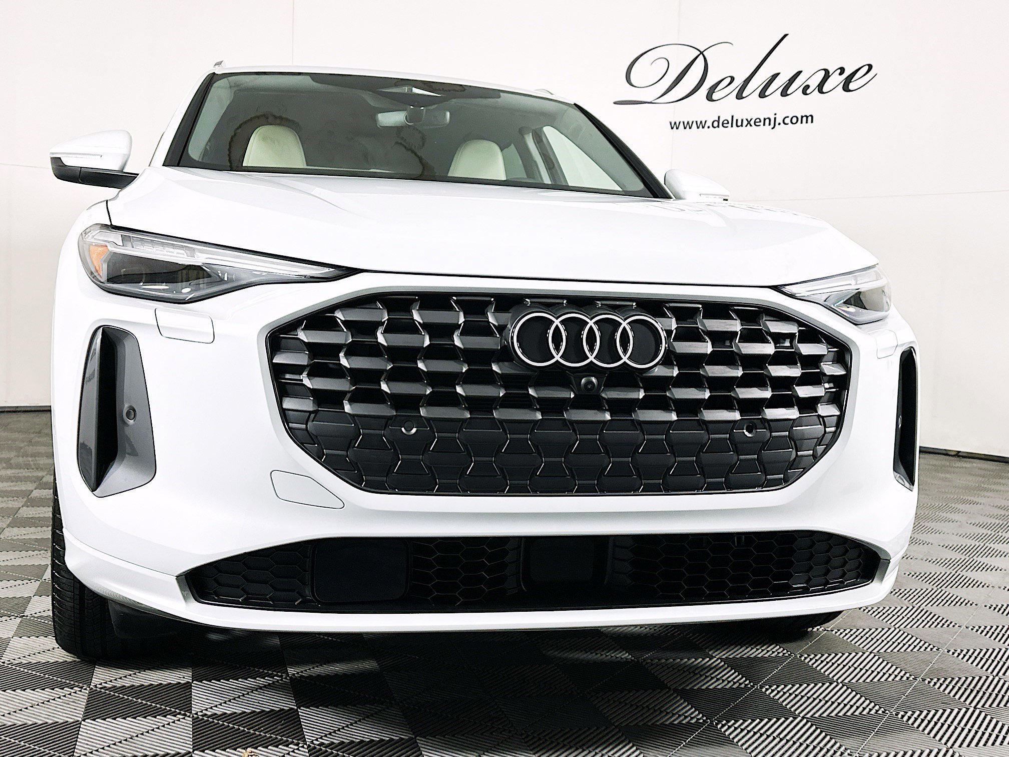 Used 2025 Audi Q5 Prestige image 31