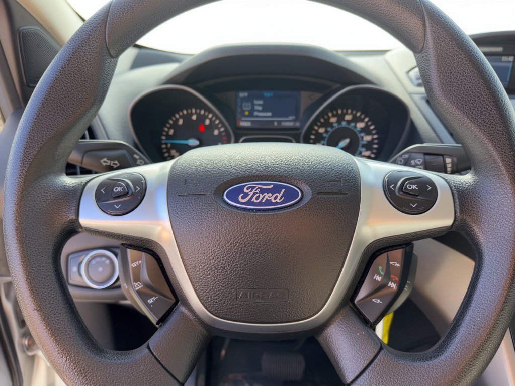 Used 2014 Ford Escape SE FWD image 10