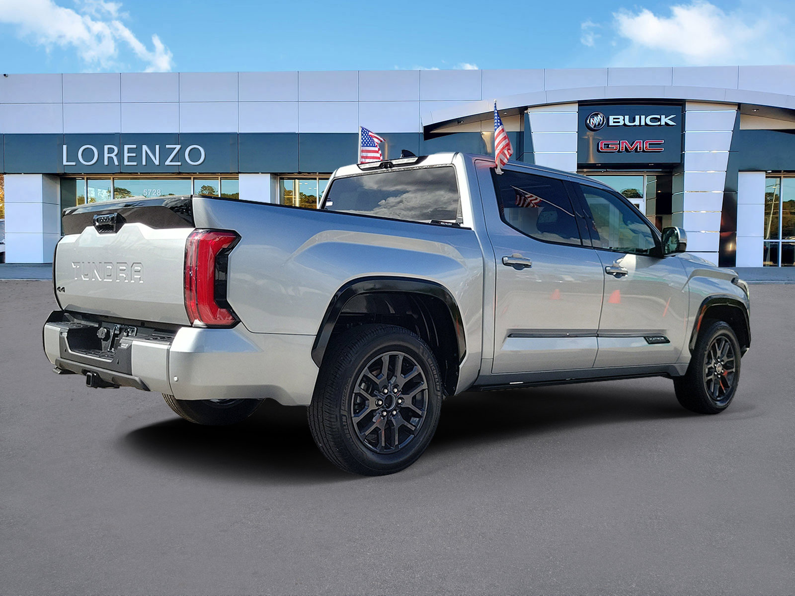 Used 2023 Toyota Tundra Platinum AWD/4WD image 5