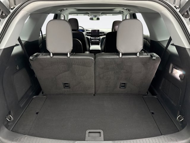 Used 2022 Ford Explorer Limited w/ Equipment Group 301A image 24