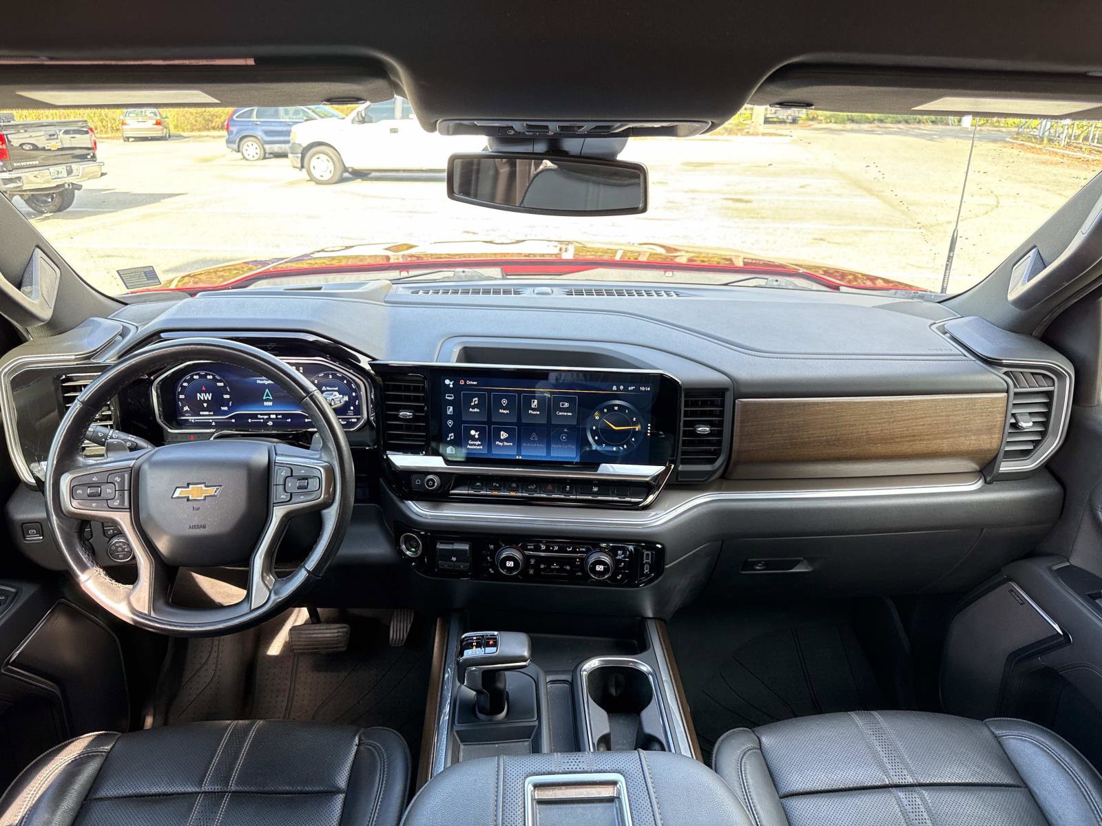 Used 2022 Chevrolet Silverado 1500 High Country w/ High Country Premium Package image 12