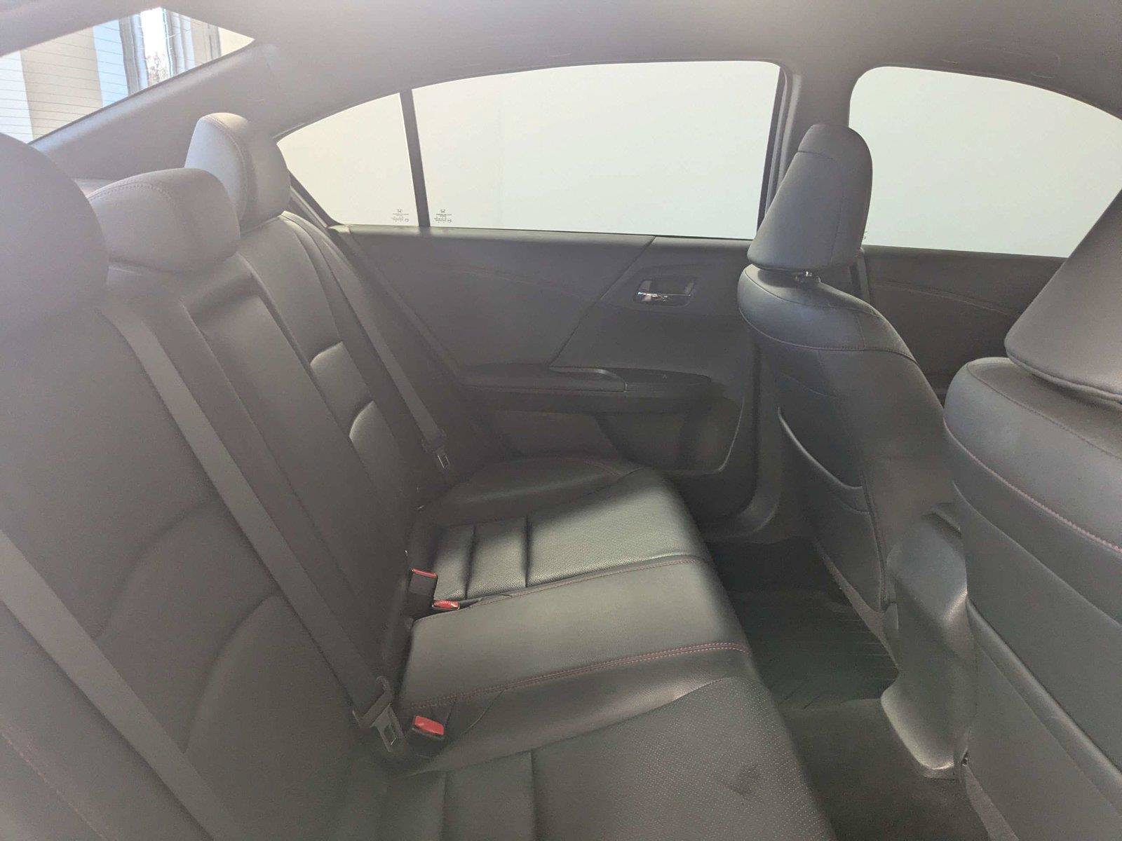 Used 2017 Honda Accord Sport Special Edition image 26