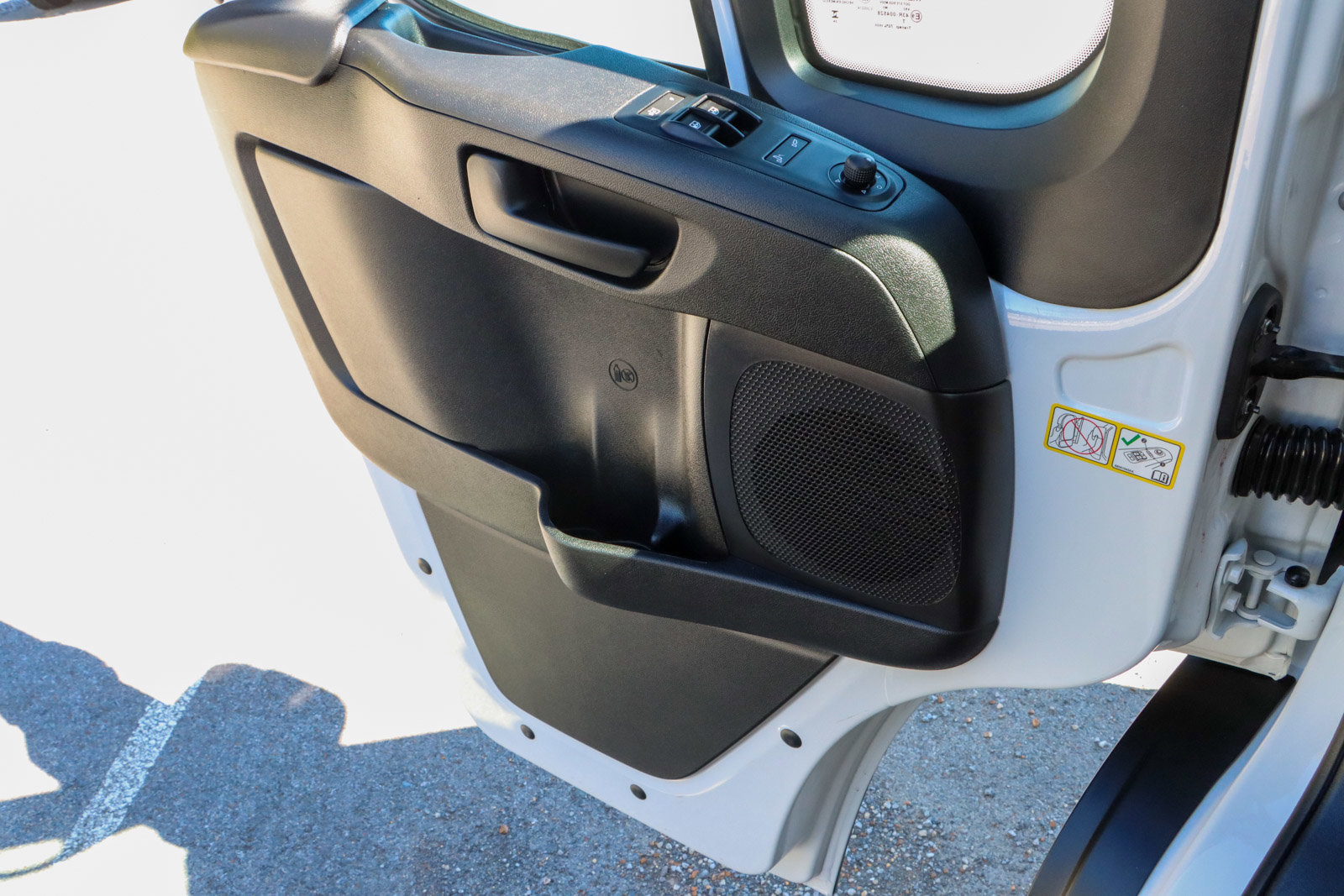 Used 2024 RAM ProMaster 3500 w/ Convenience Group image 21