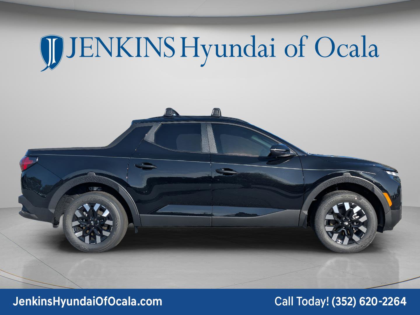 New 2026 Hyundai Santa Cruz SEL FWD image 2