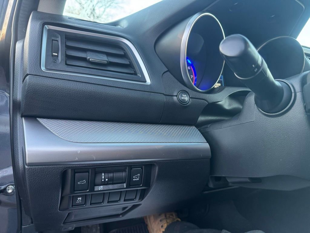 Used 2017 Subaru Outback 2.5i Premium image 28