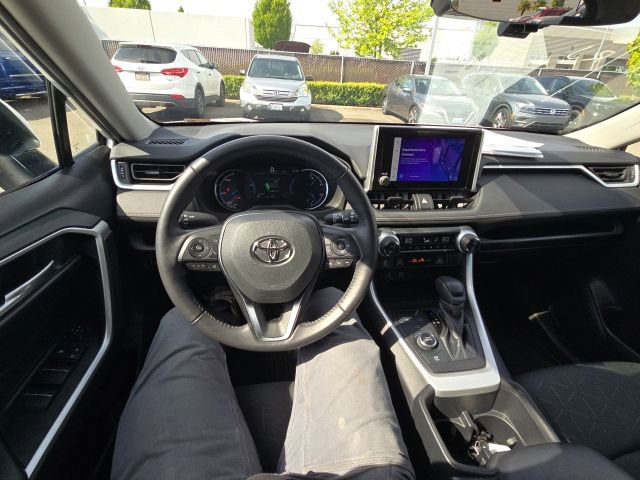 Used 2023 Toyota RAV4 XLE w/ Convenience Package AWD/4WD image 16