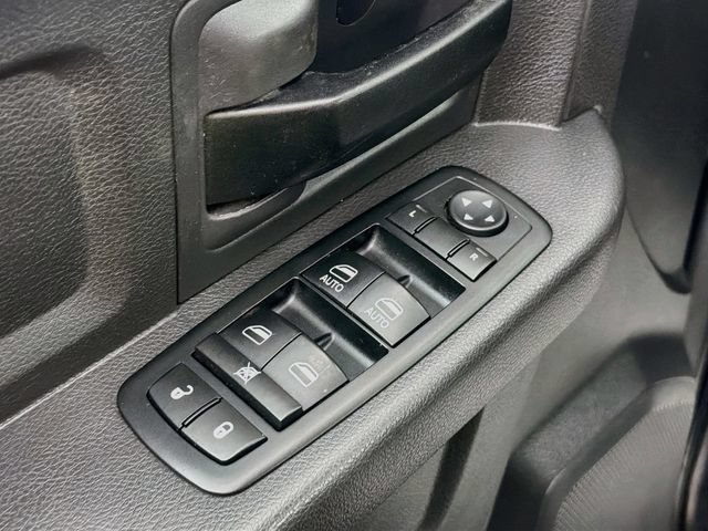 Used 2012 RAM 1500 Express w/ ST Popular Equipment Group AWD/4WD image 17