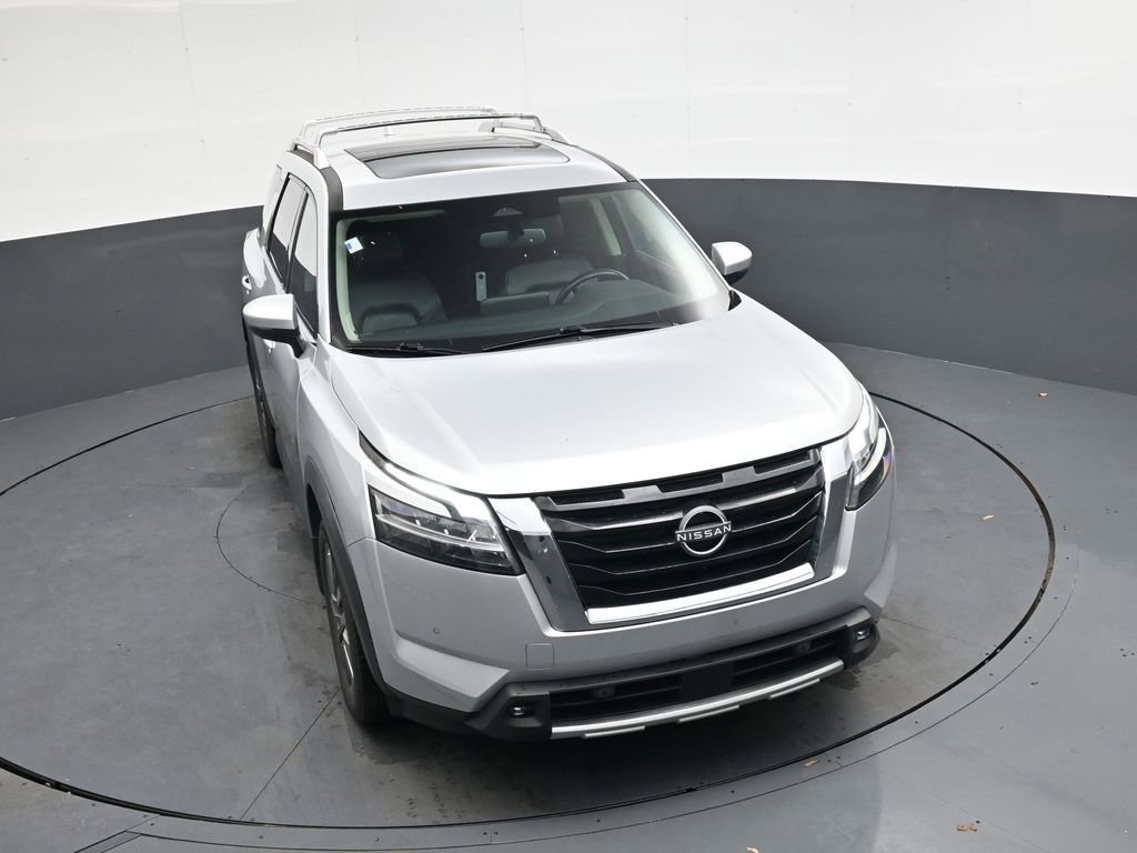 Used 2022 Nissan Pathfinder SL w/ SL Premium Package image 30