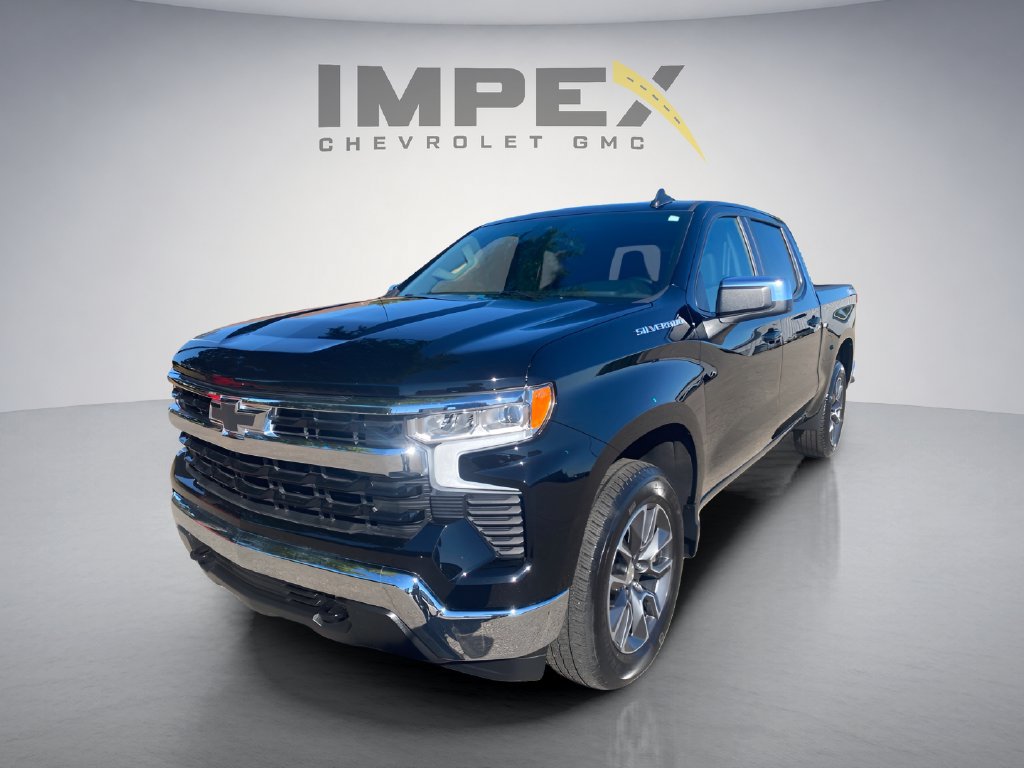 Used 2024 Chevrolet Silverado 1500 LT AWD/4WD image 1
