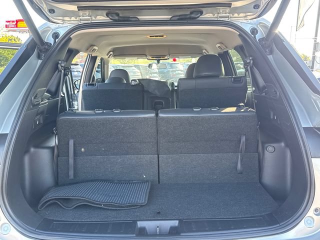 Used 2022 Mitsubishi Outlander SE AWD/4WD image 16