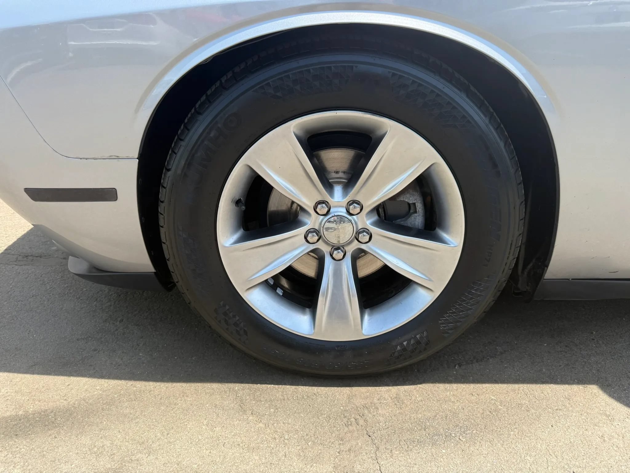 Used 2015 Dodge Challenger SXT RWD image 35