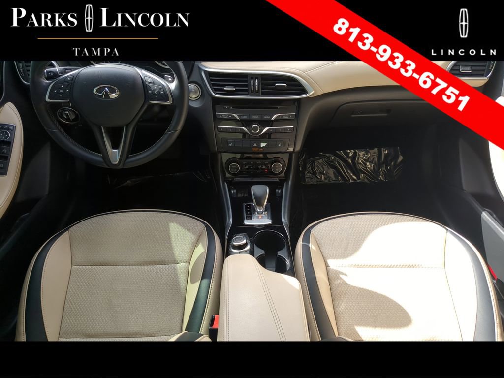 Used 2018 INFINITI QX30 image 11