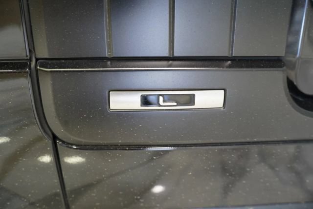Used 2020 Land Rover Range Rover Long Wheelbase HSE AWD/4WD image 7