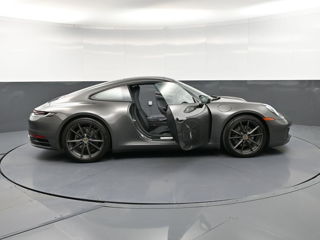 Certified 2023 Porsche 911 Carrera image 33