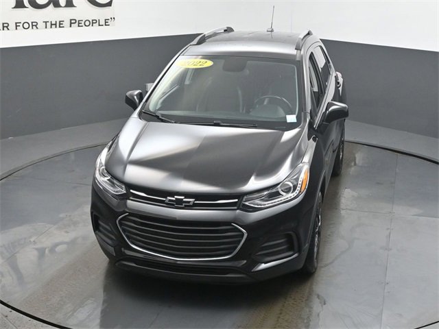 Used 2022 Chevrolet Trax LT w/ Midnight Edition image 45