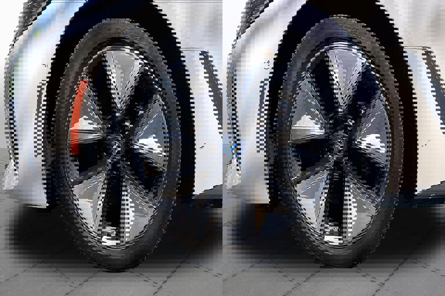 Certified 2024 BMW i4 eDrive35 w/ Convenience Package RWD image 10