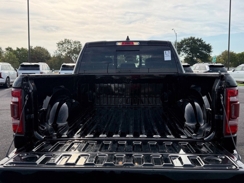 Used 2024 RAM 1500 Limited AWD/4WD image 7