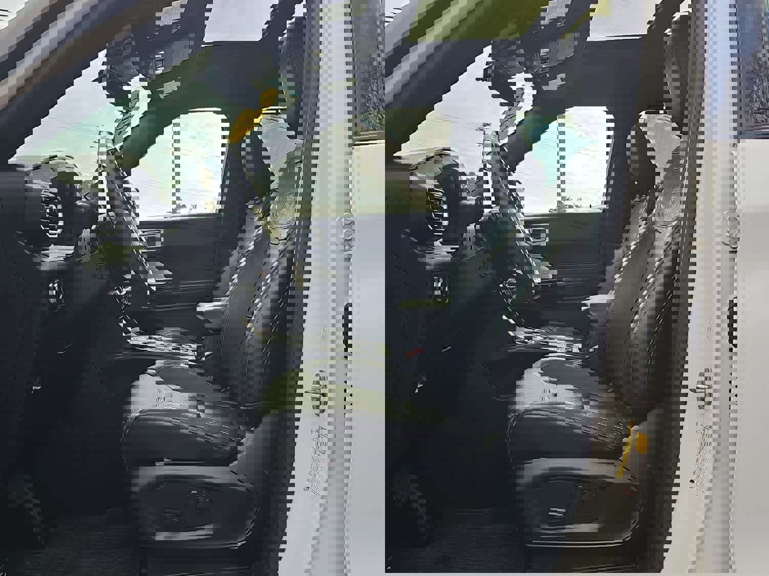 Used 2022 Ford Explorer ST w/ Equipment Group 401A image 13