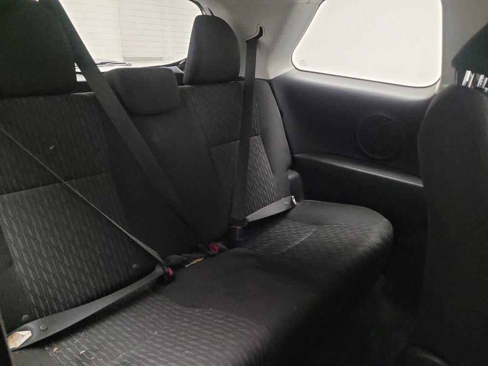 Used 2014 Toyota Yaris L FWD image 19
