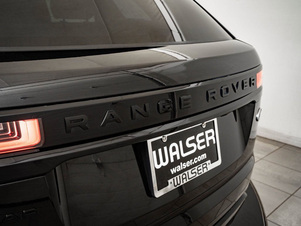 Used 2022 Land Rover Range Rover Velar R-Dynamic S image 19